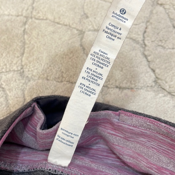 Lululemon Leggings with lilac trim - Picture 9 of 9